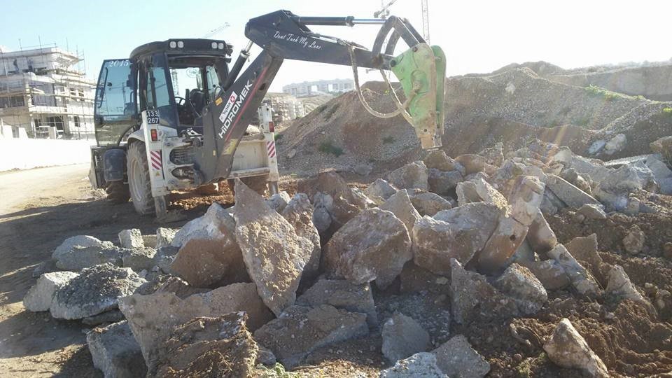 השכרת מחפרון